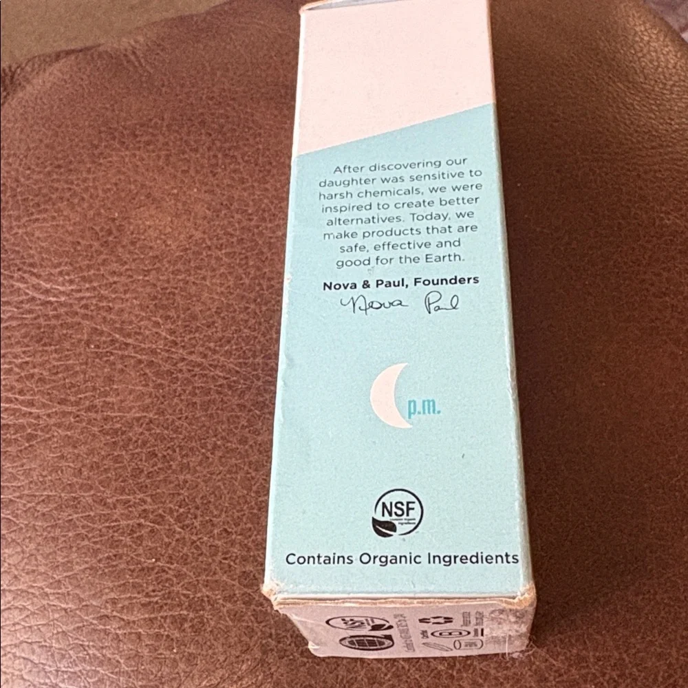 Sun-Repair Serum - Blue and‎ White